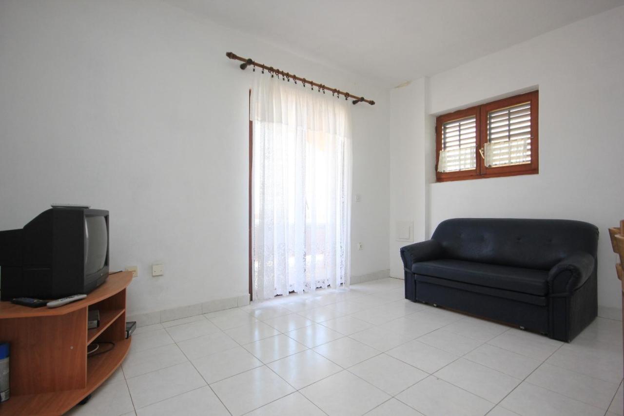 Apartment Sali 8121A Buitenkant foto