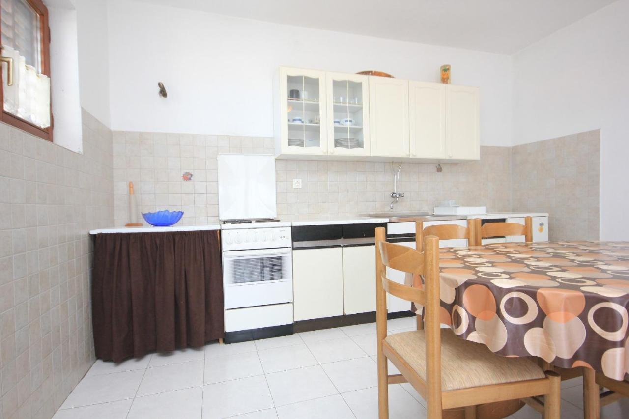 Apartment Sali 8121A Buitenkant foto